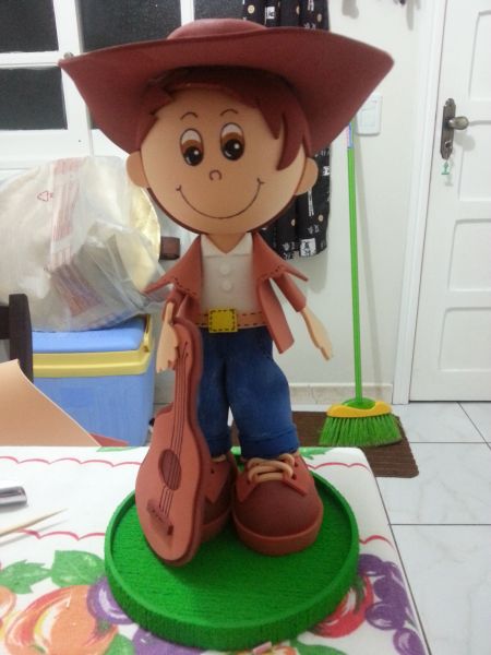 fofucho em eva 3d (cantor sertanejo)